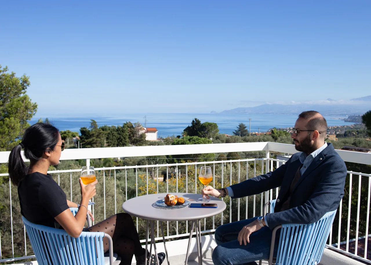 Ospiti sulla terrazza panoramica