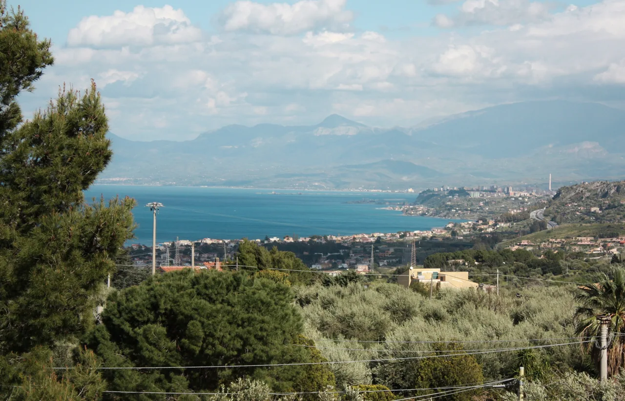 Panorama sul mare e le colline